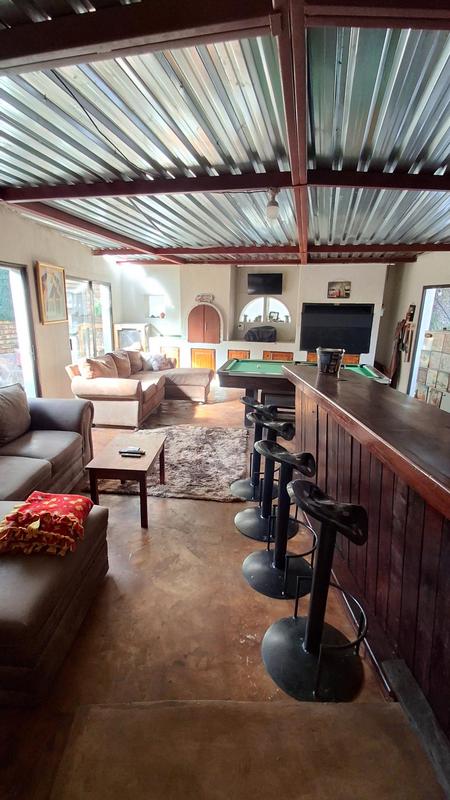 5 Bedroom Property for Sale in Meyerhof Free State